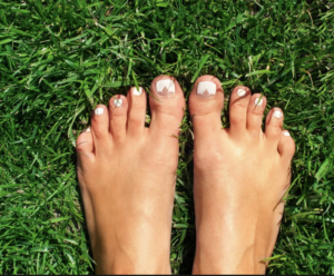Grounding barefoot in the grass